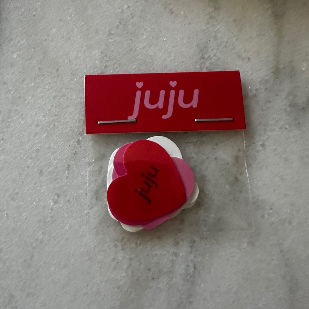 CJ Hendry JuJu-Mystery Box-Red Heart Collection - Picture 11 of 13